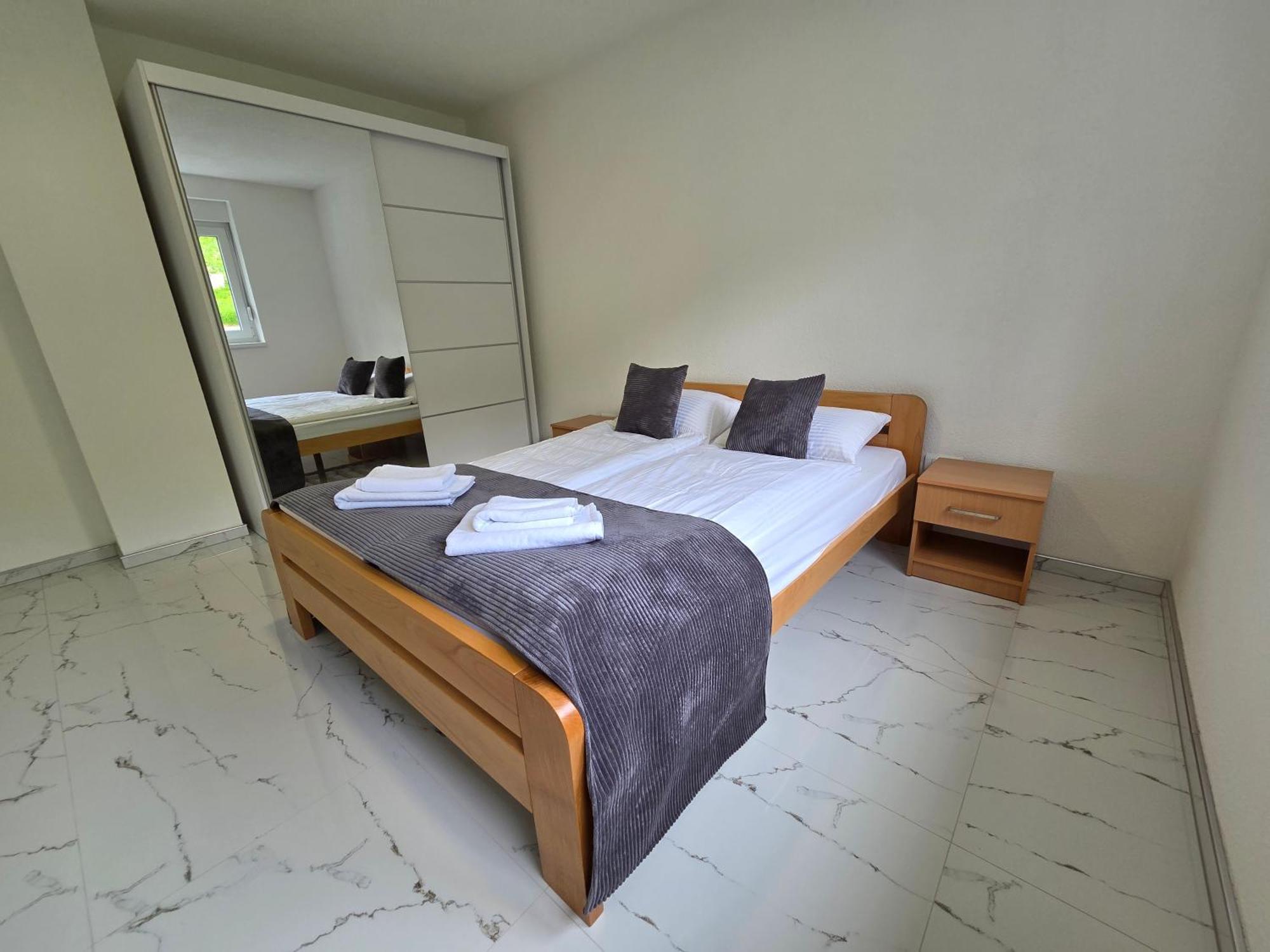 Pulse Apartment